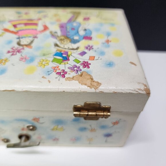VTG Missing Ballerina Music Box Plays “Rain Drops Keep Falling On My Head” Japan - Picture 3 of 10
